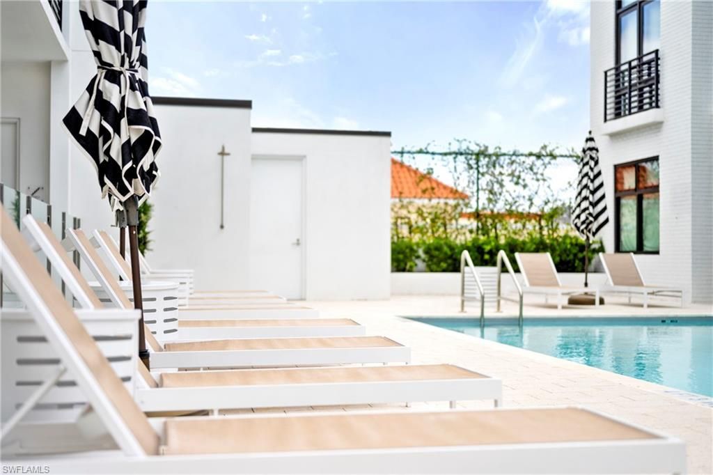 850 Central Ave, Unit 209, Naples, FL 34102 Photo