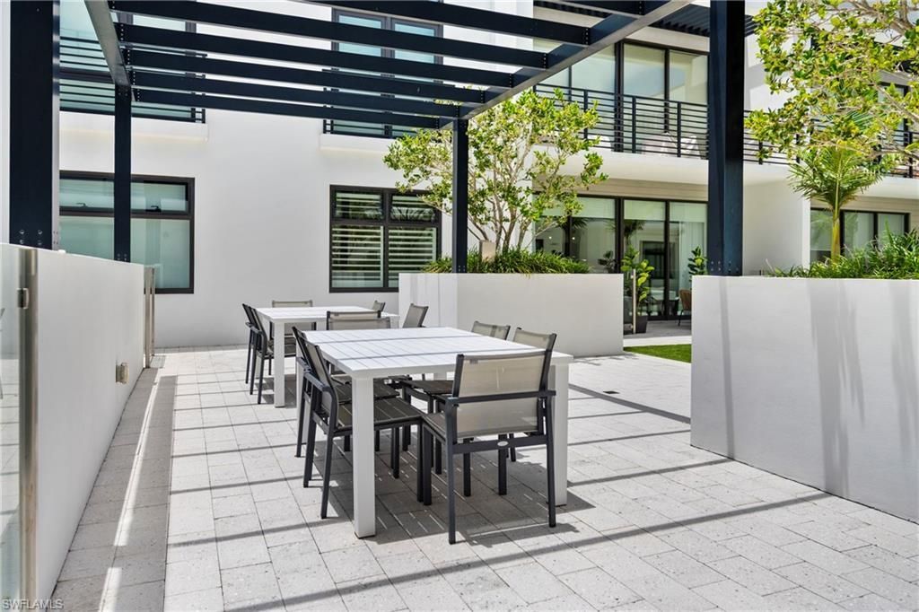 850 Central Ave, Unit 209, Naples, FL 34102 Photo