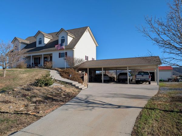 673 Gammon Springs, Bean Station, TN 37708