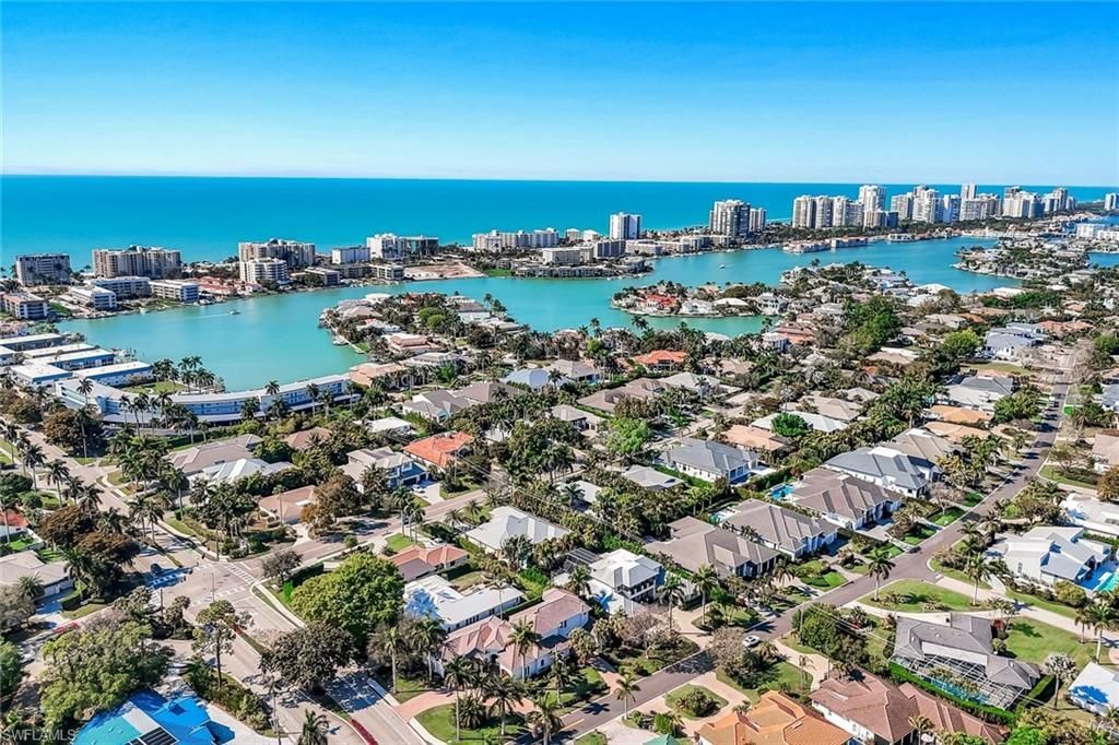 730 Harbour Dr, Naples, FL 34103 Photo