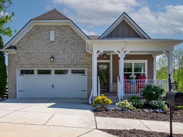 3326 Balfron Dr, Nolensville, TN 37135