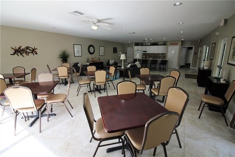 625 Oaks Drive, Unit 302, Pompano Beach, FL 33069 Photo