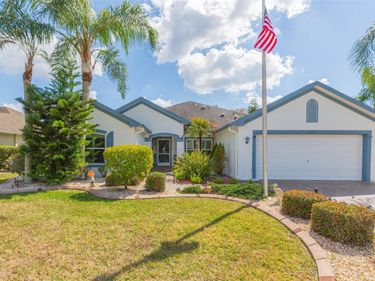 2207 N CREEK COURT, SUN CITY CENTER, FL 33573