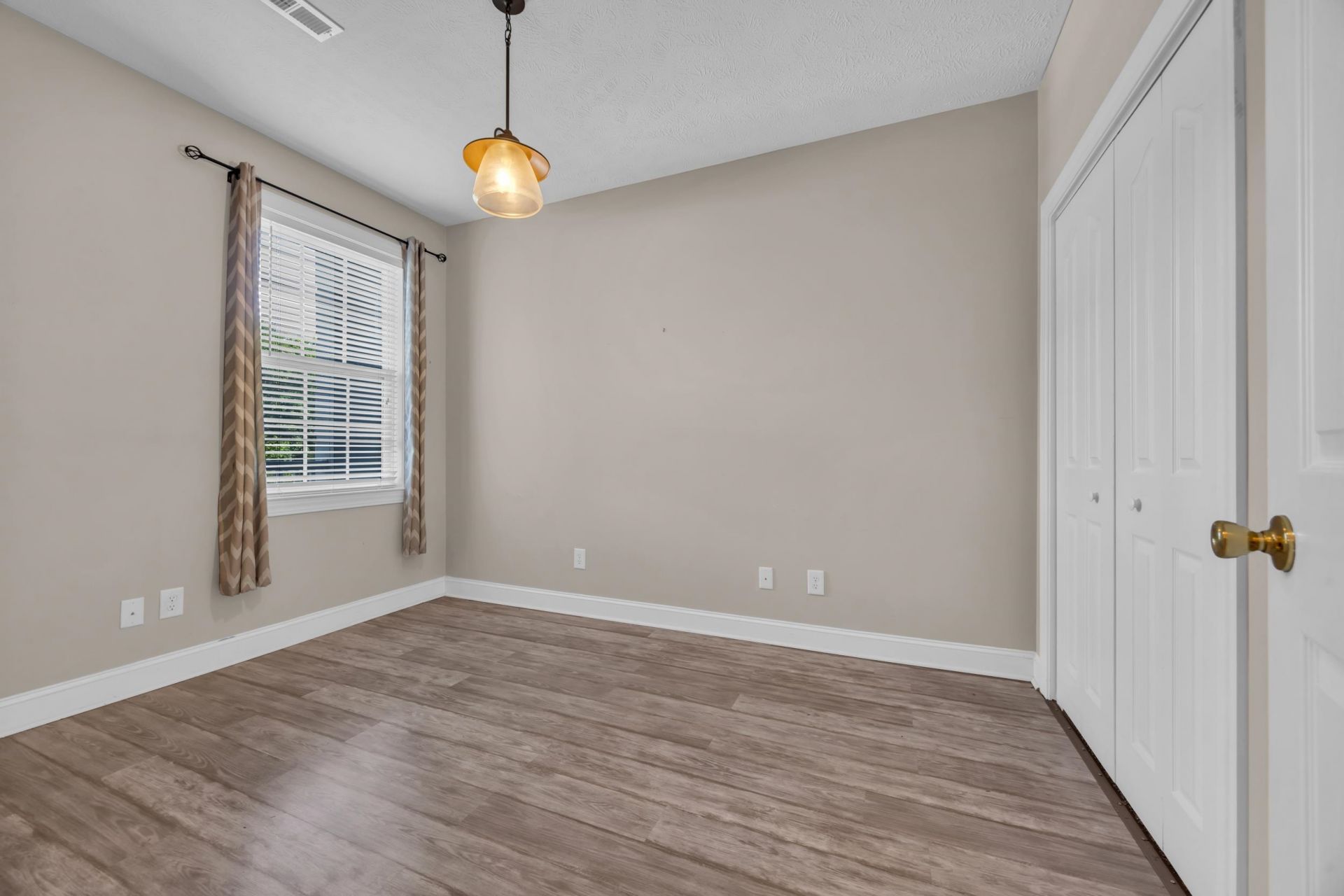 131 Waypoint Ridge Ave. Photo 18