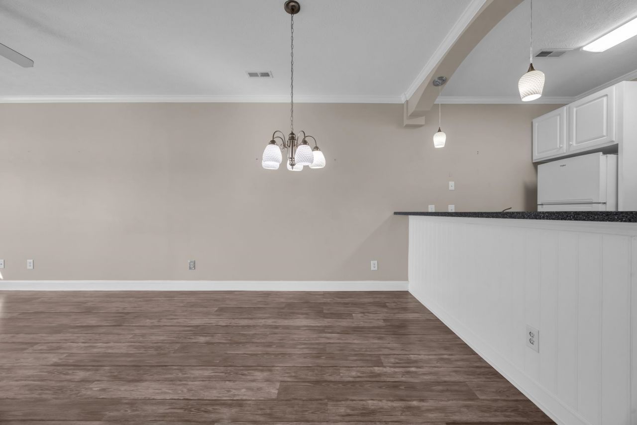 131 Waypoint Ridge Ave.  Photo 8