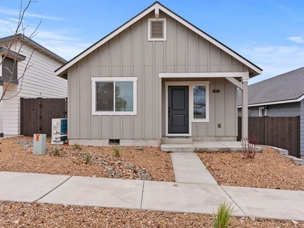 4044 SW Obsidian Place, Unit 134, Redmond, OR 97756