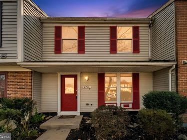 4703 HERSAND COURT, WOODBRIDGE, VA 22193