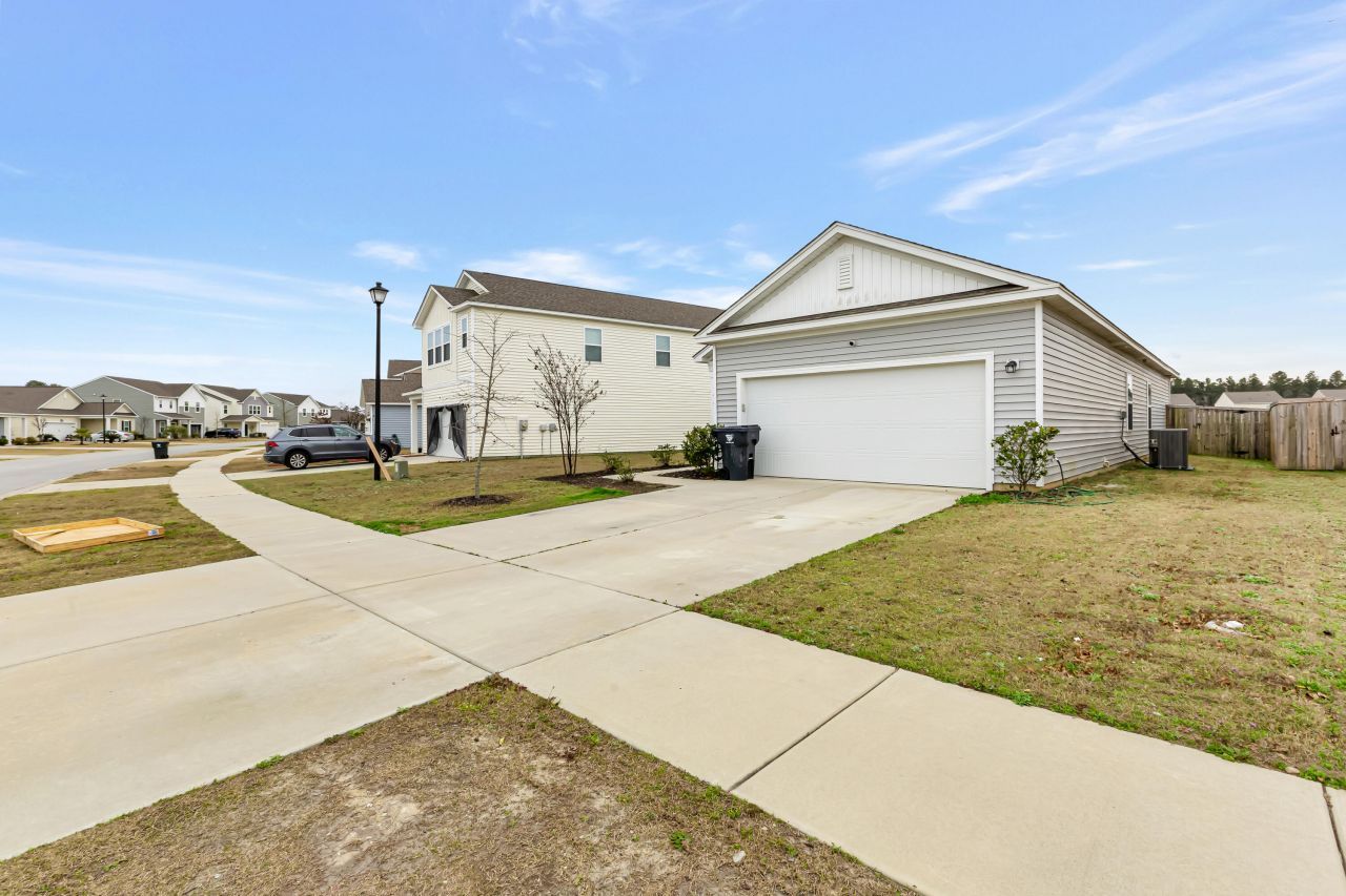 475 Pender Woods Drive Photo 28