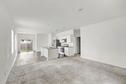475 Pender Woods Drive photo 4
