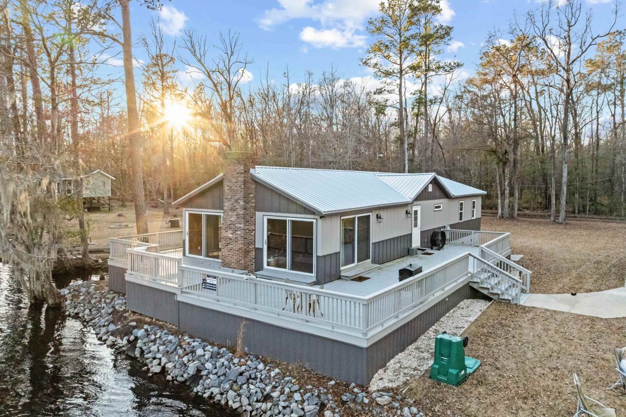 7122 Cox Lake Dr., Mullins, SC 29574 Main Photo