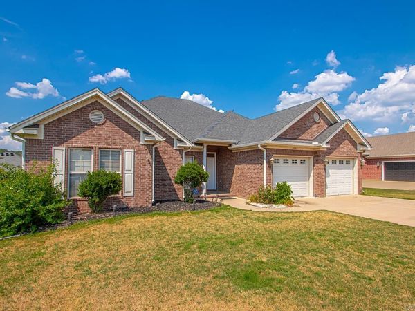1250 Edge Valley Drive, Conway, AR 72032