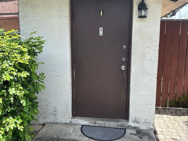 3109 NW 2nd Terrace, Unit 4-156, Pompano Beach, FL 33064