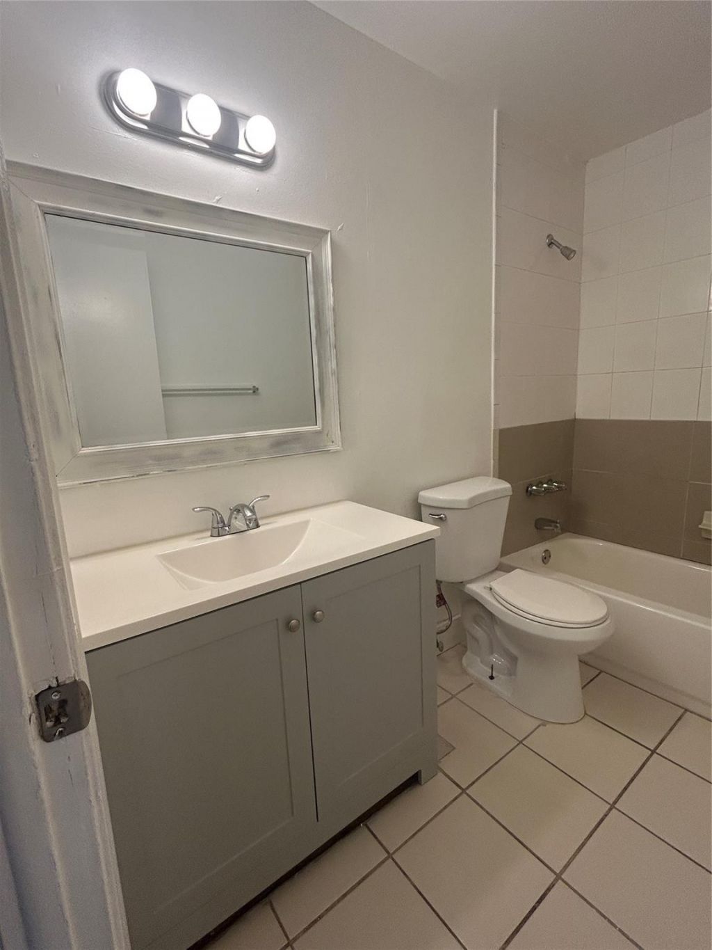 3109 NW 2nd Terrace, Unit 4-156, Pompano Beach, FL 33064 Photo