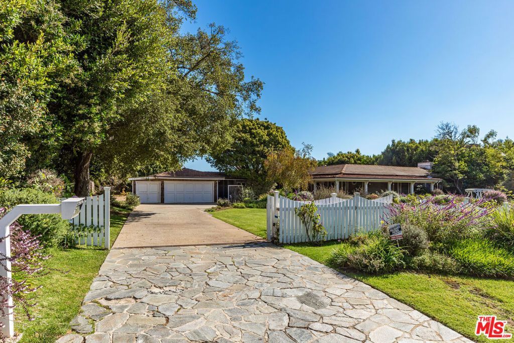 1580 San Remo Drive, Pacific Palisades, CA 90272 Main Photo