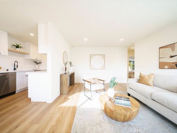 5500 Ackerfield Avenue, Unit 105, Long Beach, CA 90805