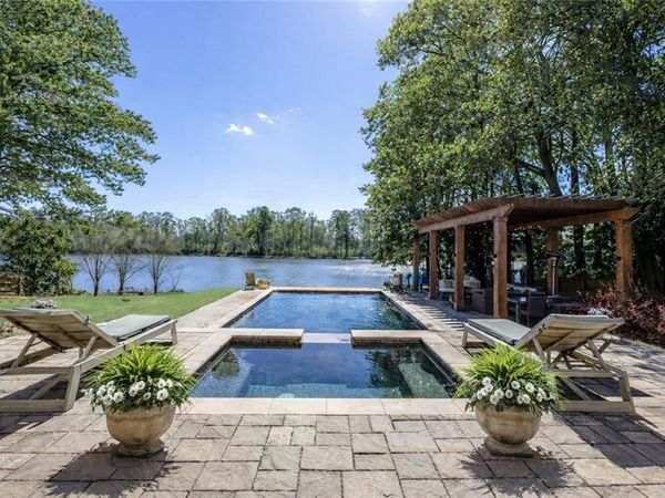 2968 Rivermeade Drive NW, Atlanta, GA 30327