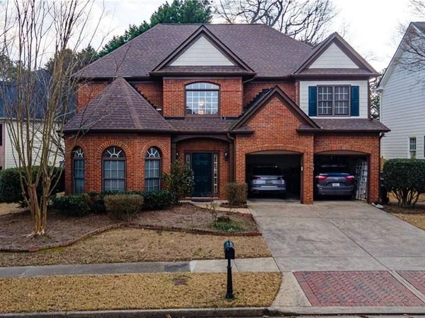 916 Bishops Crossing , Norcross, GA 30071