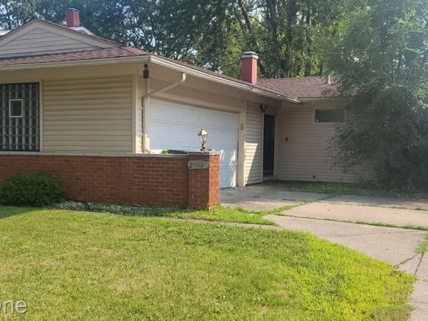 20120 Salisbury Street, St Clair Shores, Mi 48080