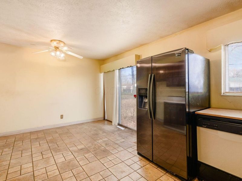 3434 Latonia Road, Columbus, OH 43232 Photo 11