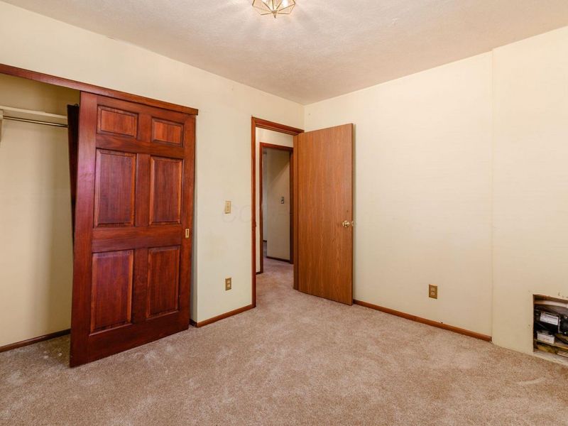 3434 Latonia Road, Columbus, OH 43232 Photo 17