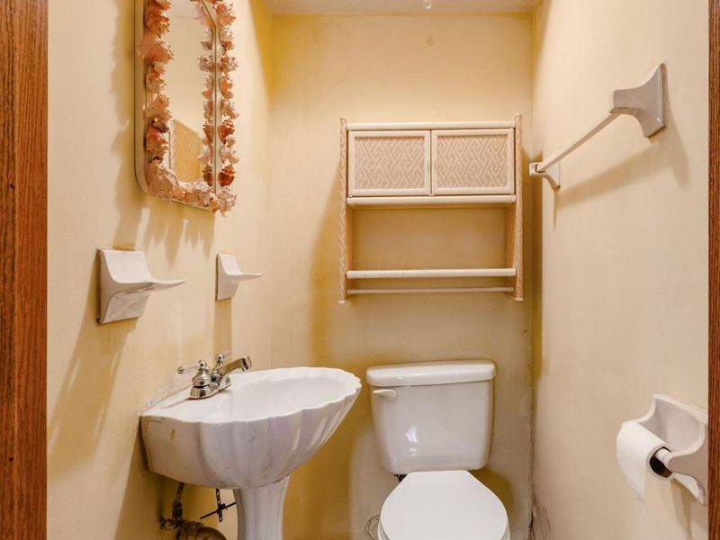 3434 Latonia Road, Columbus, OH 43232 Photo 19