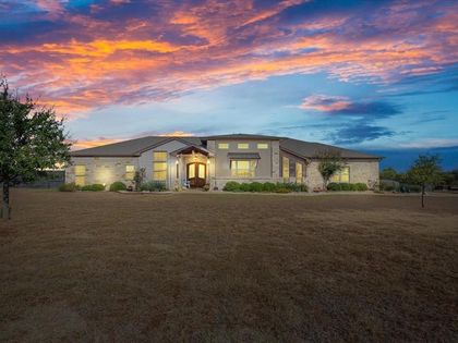 628 Wildflower McGregor, TX 76657