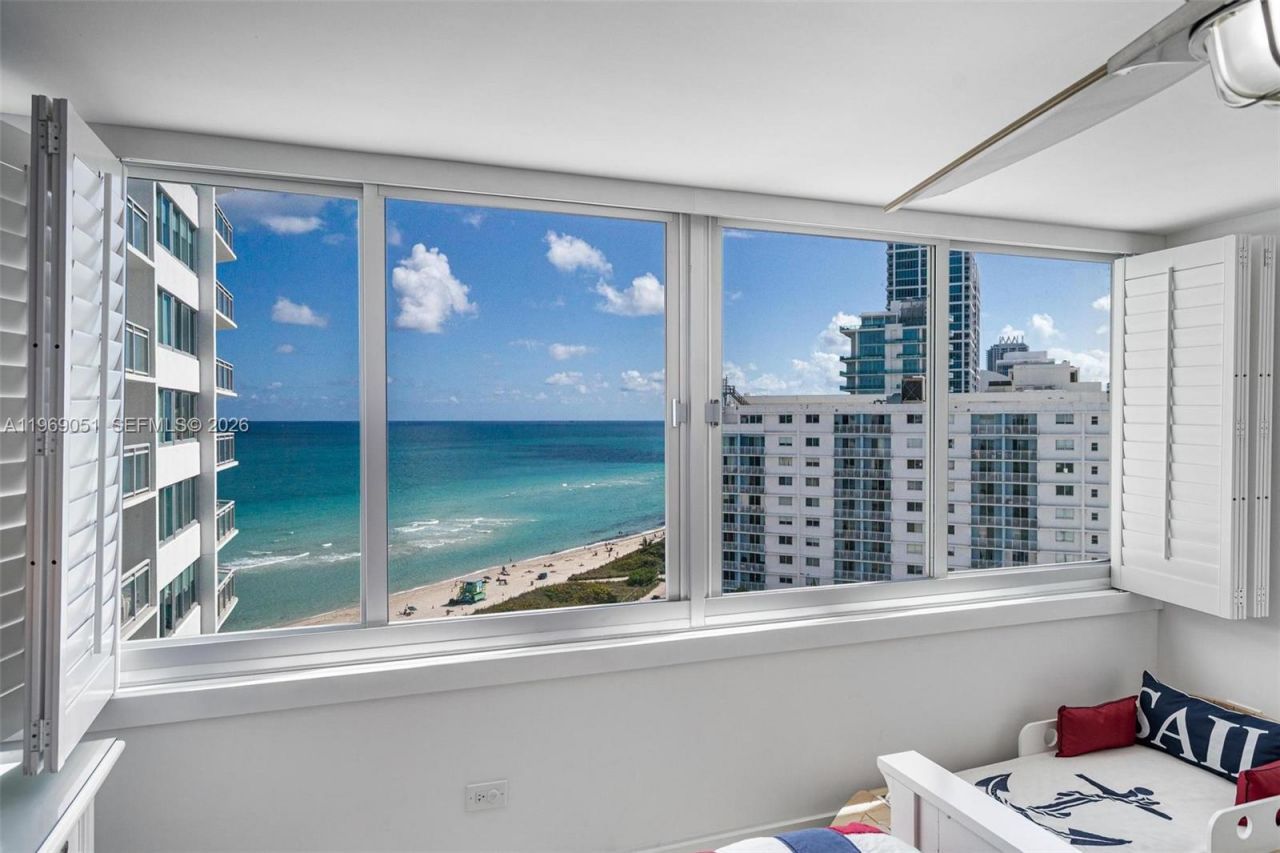 7135 Collins Ave, Unit 1522, Miami Beach, FL 33141 Photo