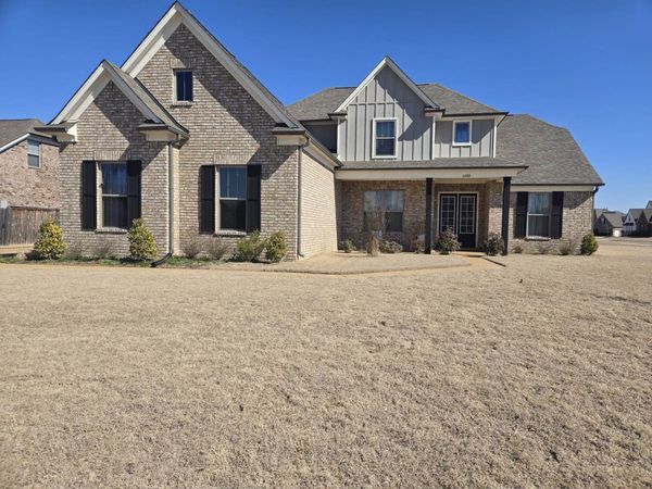 6400 CLARKSON CIR W, Arlington, TN 38002
