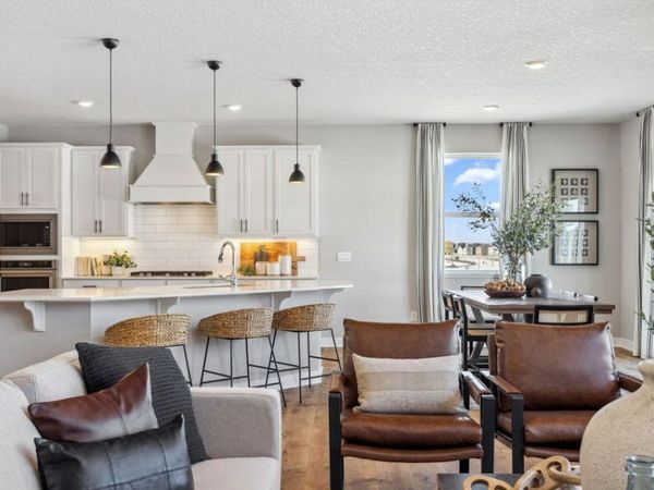 915 Foxglove Terrace, Waconia, MN 55387