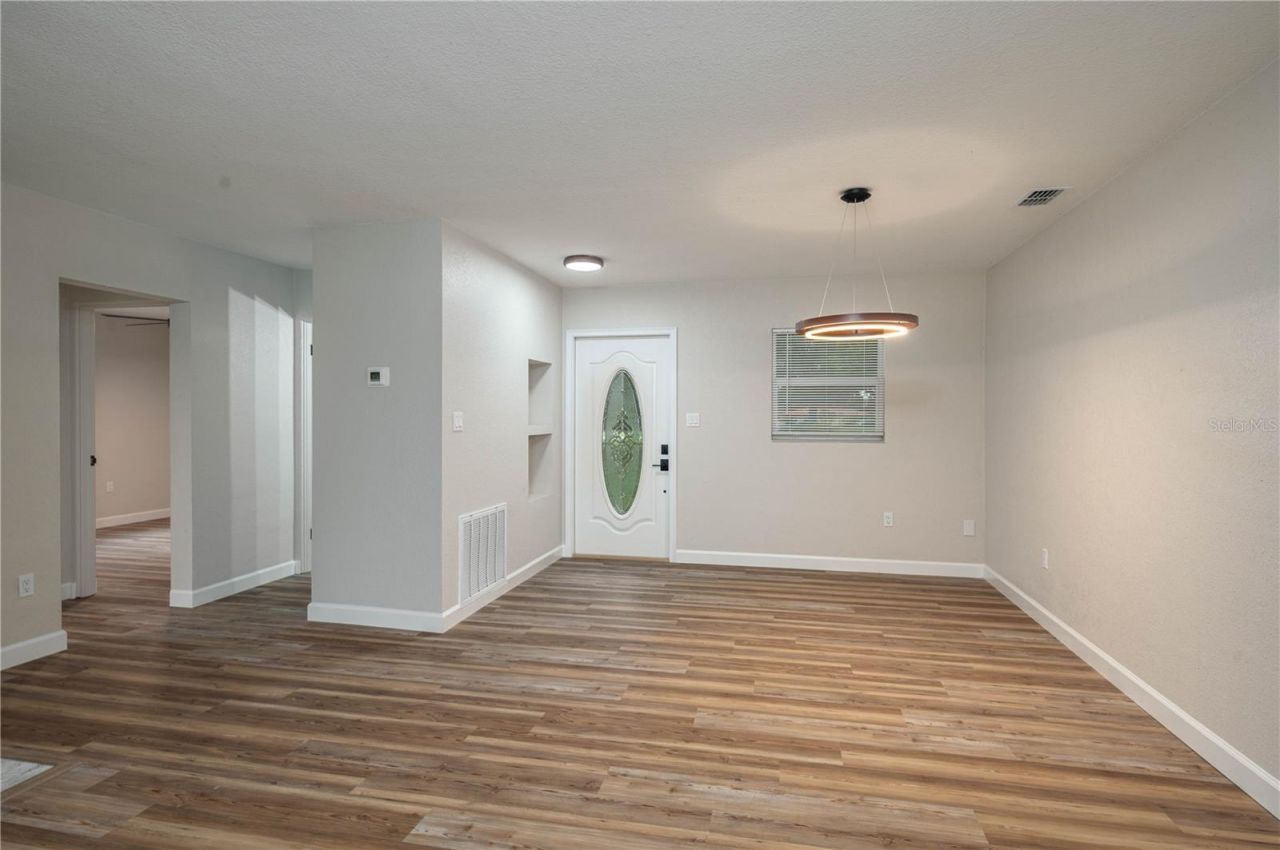 21 Lake Avenue, Winter Haven, FL 33880 Photo