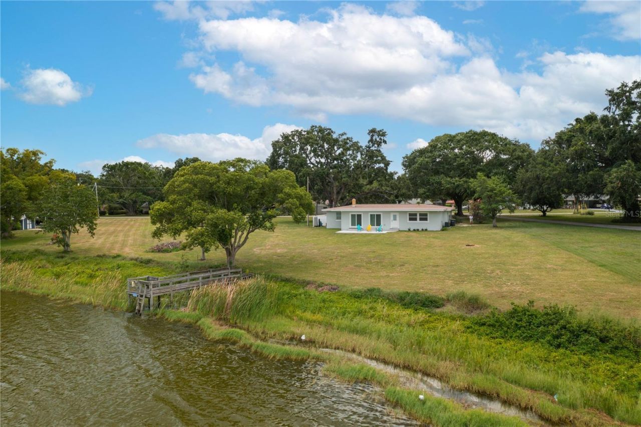 21 Lake Avenue, Winter Haven, FL 33880 Photo