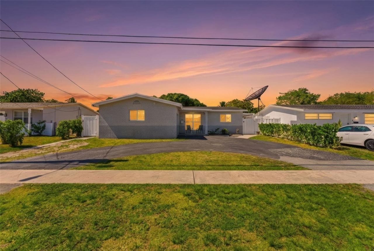 2511 NW 87th Avenue, Sunrise, FL 33322 Photo