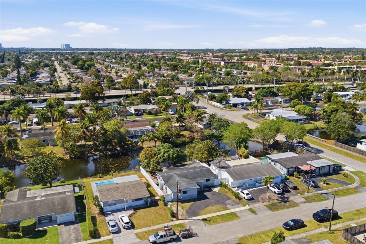 2511 NW 87th Avenue, Sunrise, FL 33322 Photo