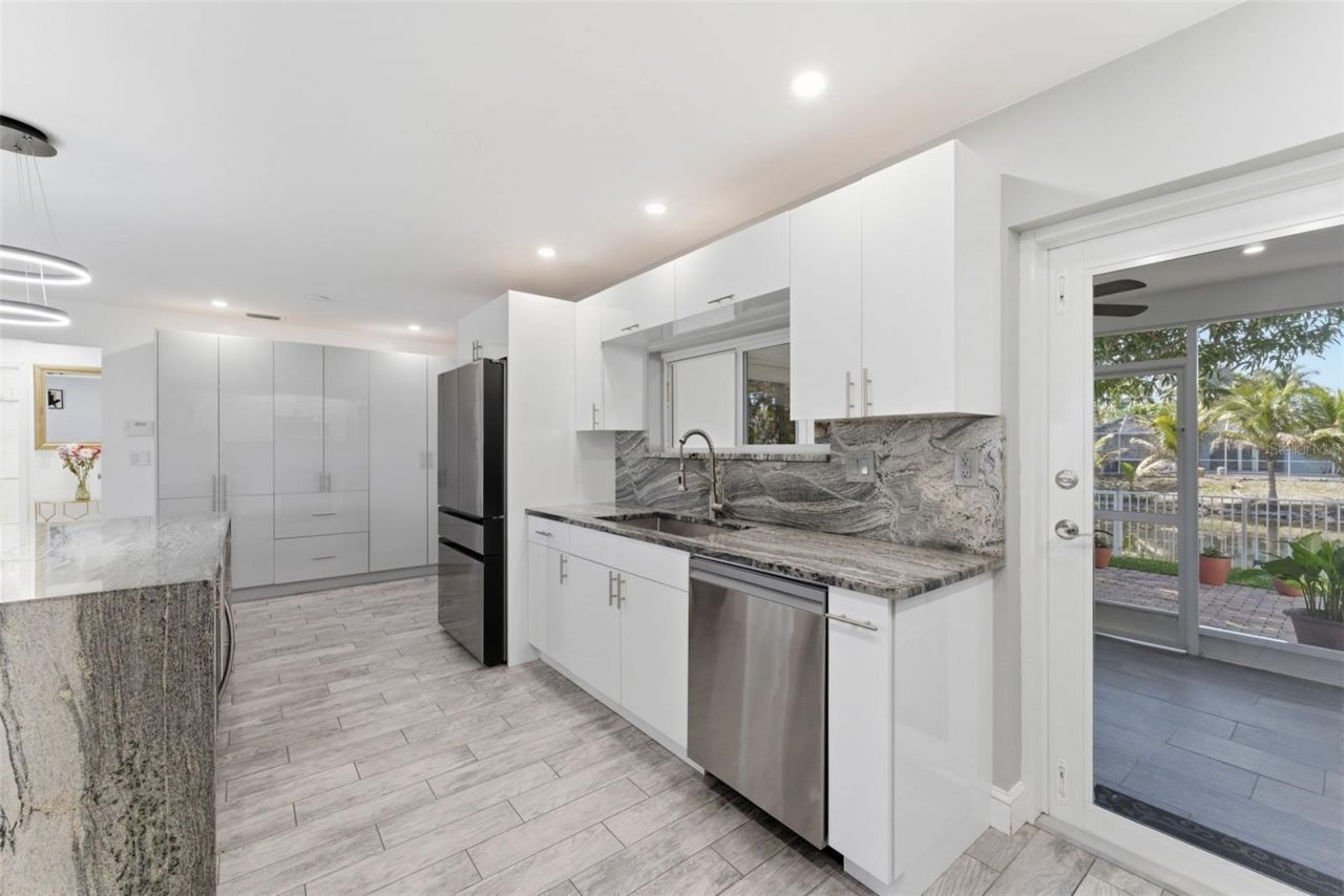 2511 NW 87th Avenue, Sunrise, FL 33322 Photo