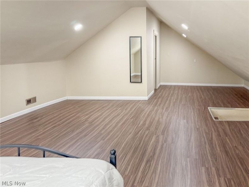 506 Woodlawn Road, Steubenville, OH 43952 Photo 32