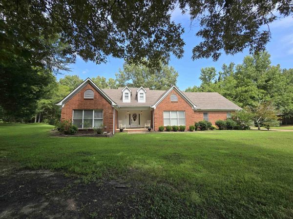 170 CASEY DR, Rossville, TN 38066