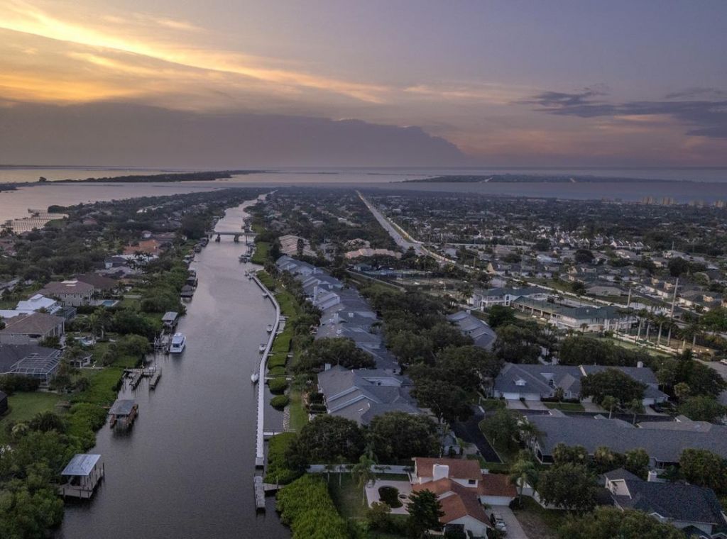 303 Tradewinds Drive, Unit 303, Indian Harbor Beach, FL 32937 Photo