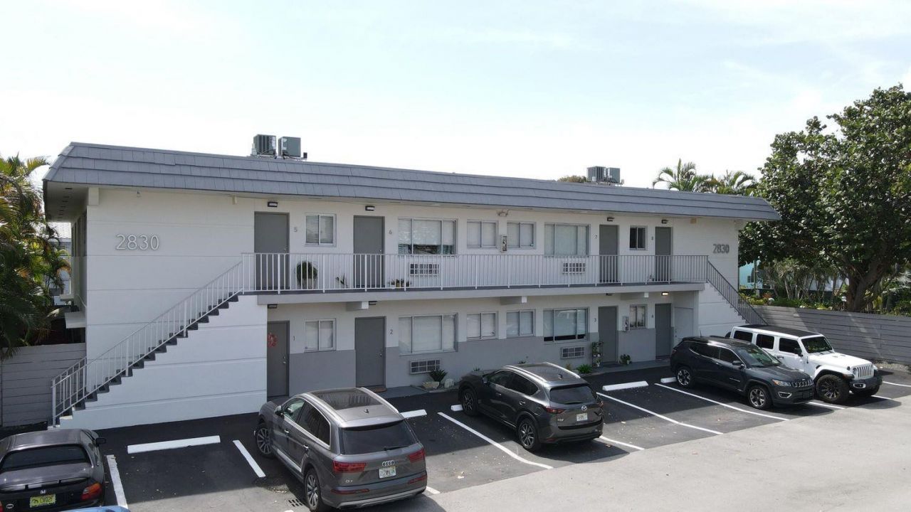 2830 NE 30th Place, Unit 1, Fort Lauderdale, FL 33306 Photo
