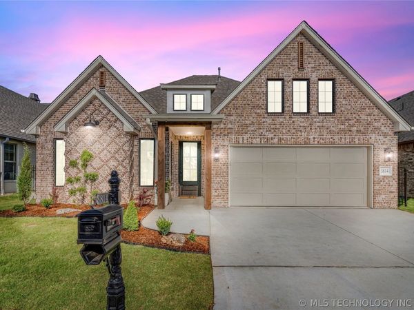 3814 S Nyssa Place, Broken Arrow, OK 74011