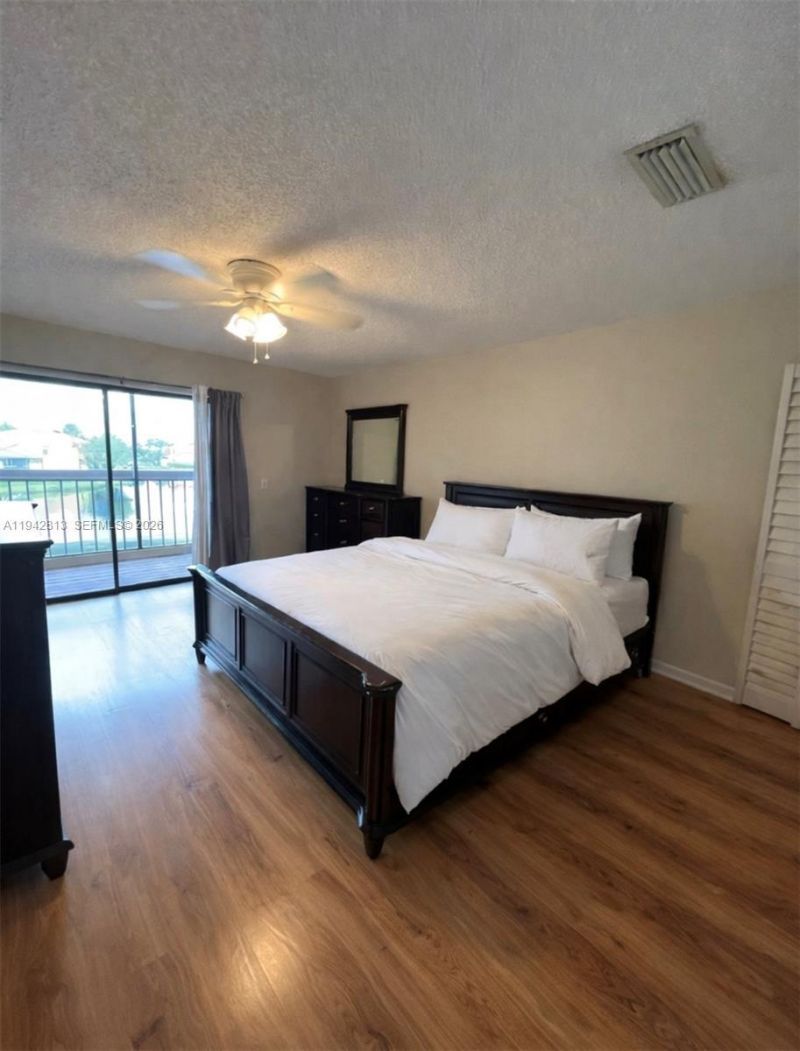 1471 NW 94th Ave , Unit 240, Pembroke Pines, FL 33024 Photo