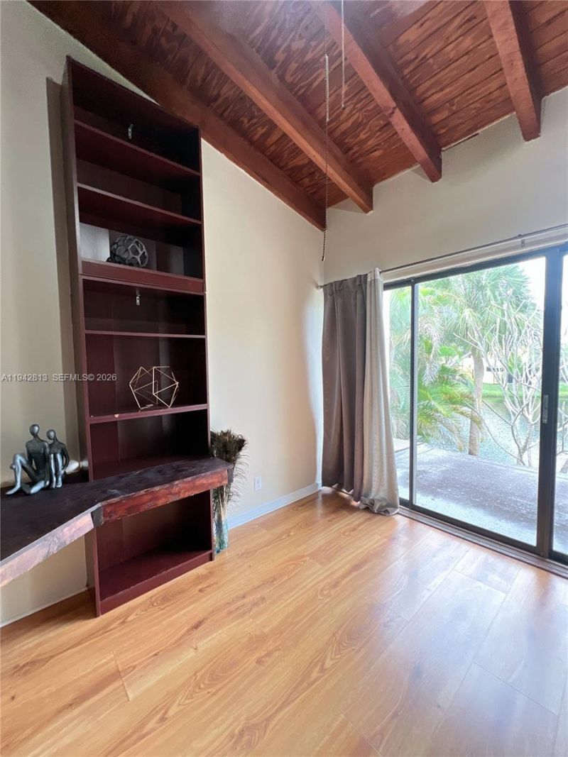 1471 NW 94th Ave , Unit 240, Pembroke Pines, FL 33024 Photo