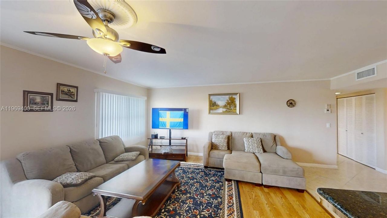 200 Diplomat Pkwy, Unit 620, Hallandale Beach, FL 33009 Photo