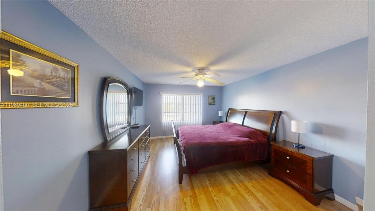 200 Diplomat Pkwy, Unit 620, Hallandale Beach, FL 33009 Photo