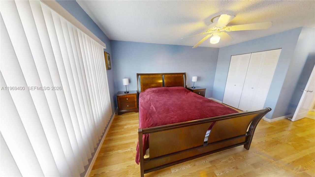 200 Diplomat Pkwy, Unit 620, Hallandale Beach, FL 33009 Photo