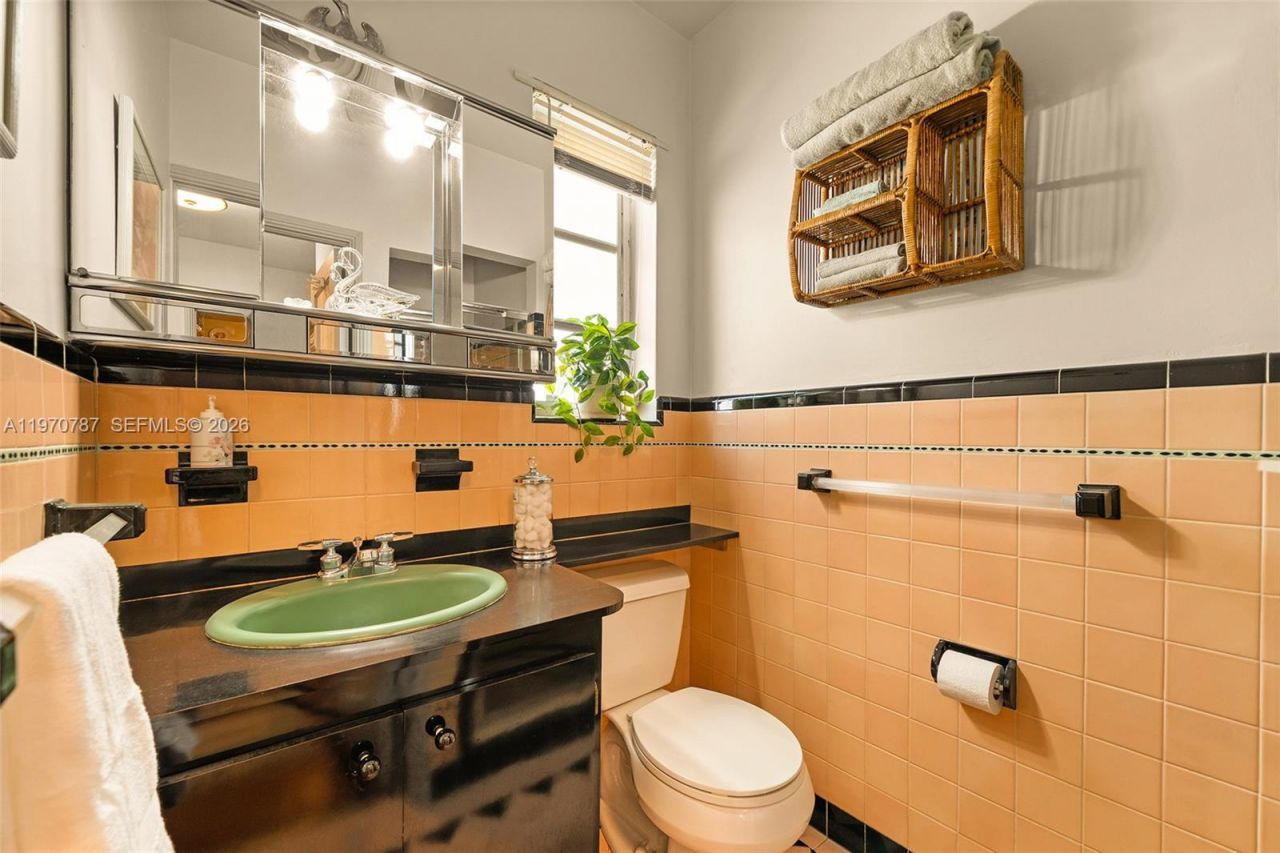 430 NE 52nd Ter , Miami, FL 33137 Photo