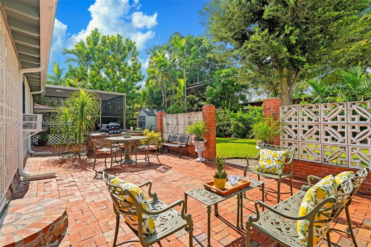 430 NE 52nd Ter , Miami, FL 33137 Photo