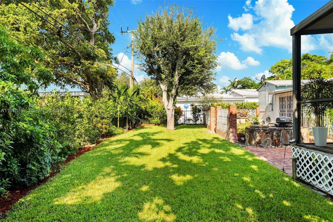 430 NE 52nd Ter , Miami, FL 33137 Photo