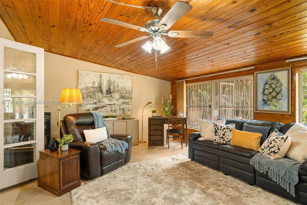 430 NE 52nd Ter , Miami, FL 33137 Photo