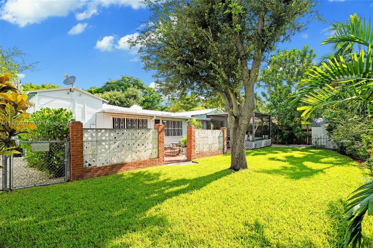 430 NE 52nd Ter , Miami, FL 33137 Photo