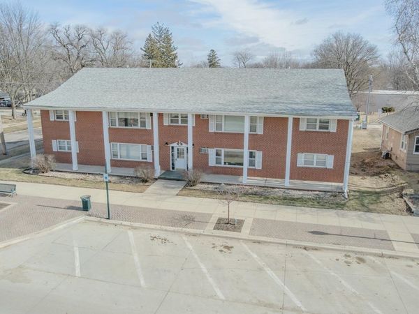 1501 Hill Ave, Spirit Lake, IA 51360